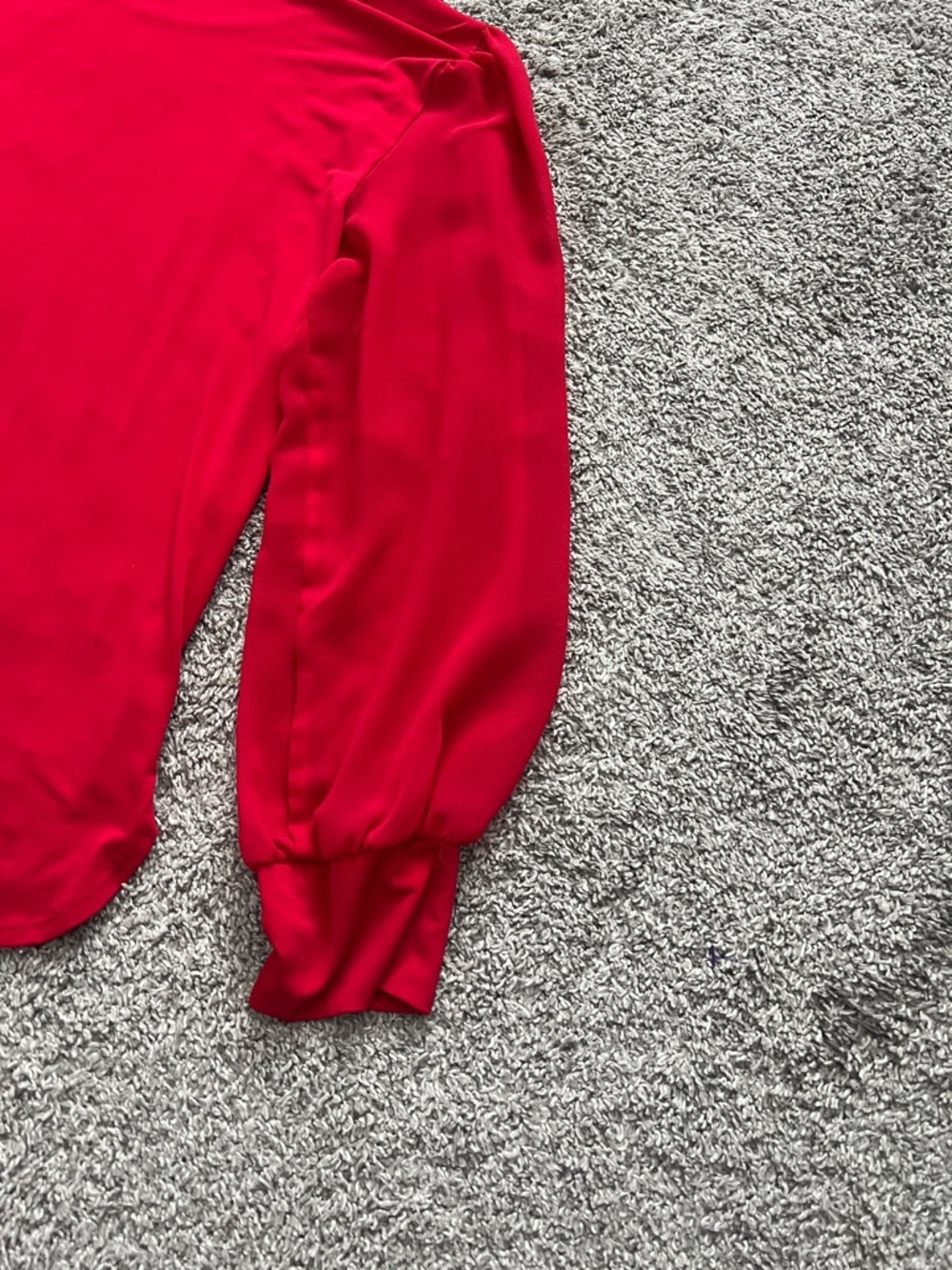 Calvin Klein Women’s Red Long-Sleeve Scoop Neck Blouse Top Sheer Sleeves -Size M - Picture 6 of 11